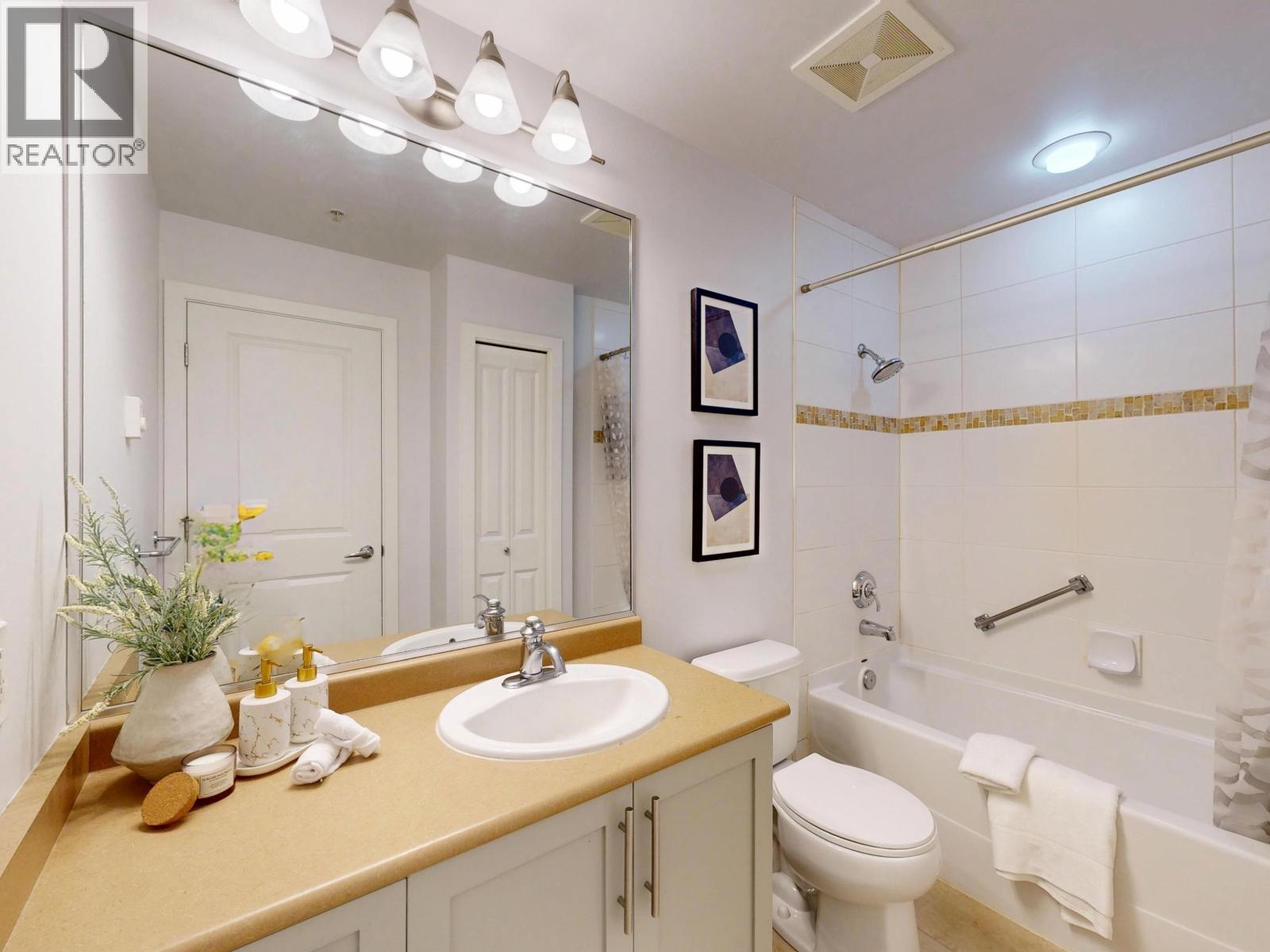 305 4468 Albert Street, Burnaby, British Columbia  V5C 2G8 - Photo 23 - R3163238