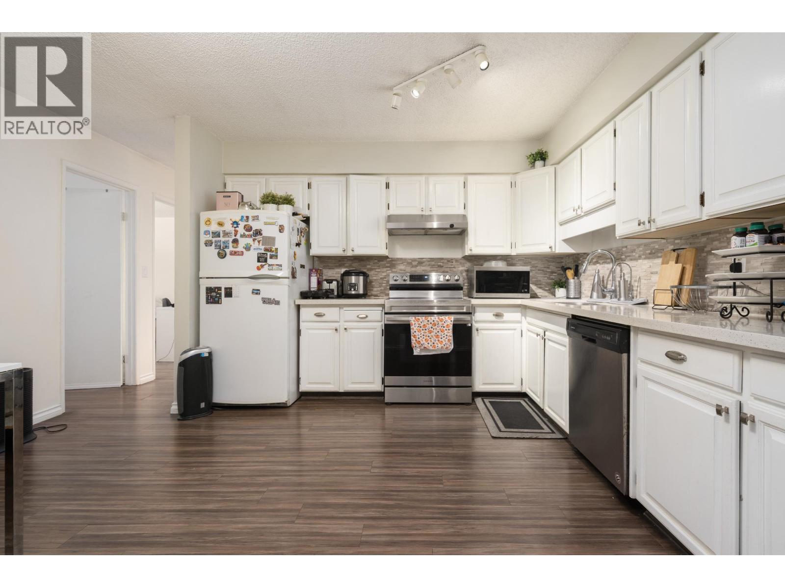 304 9151 No. 5 Road, Richmond, British Columbia  V7A 4T9 - Photo 9 - R3163262