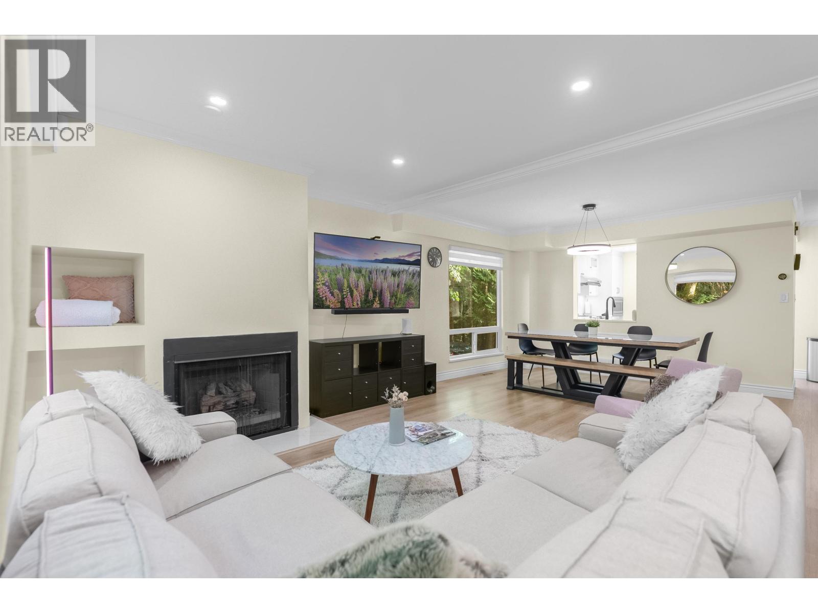 8167 Forest Grove Drive, Burnaby, British Columbia  V5A 4H5 - Photo 17 - R3163273