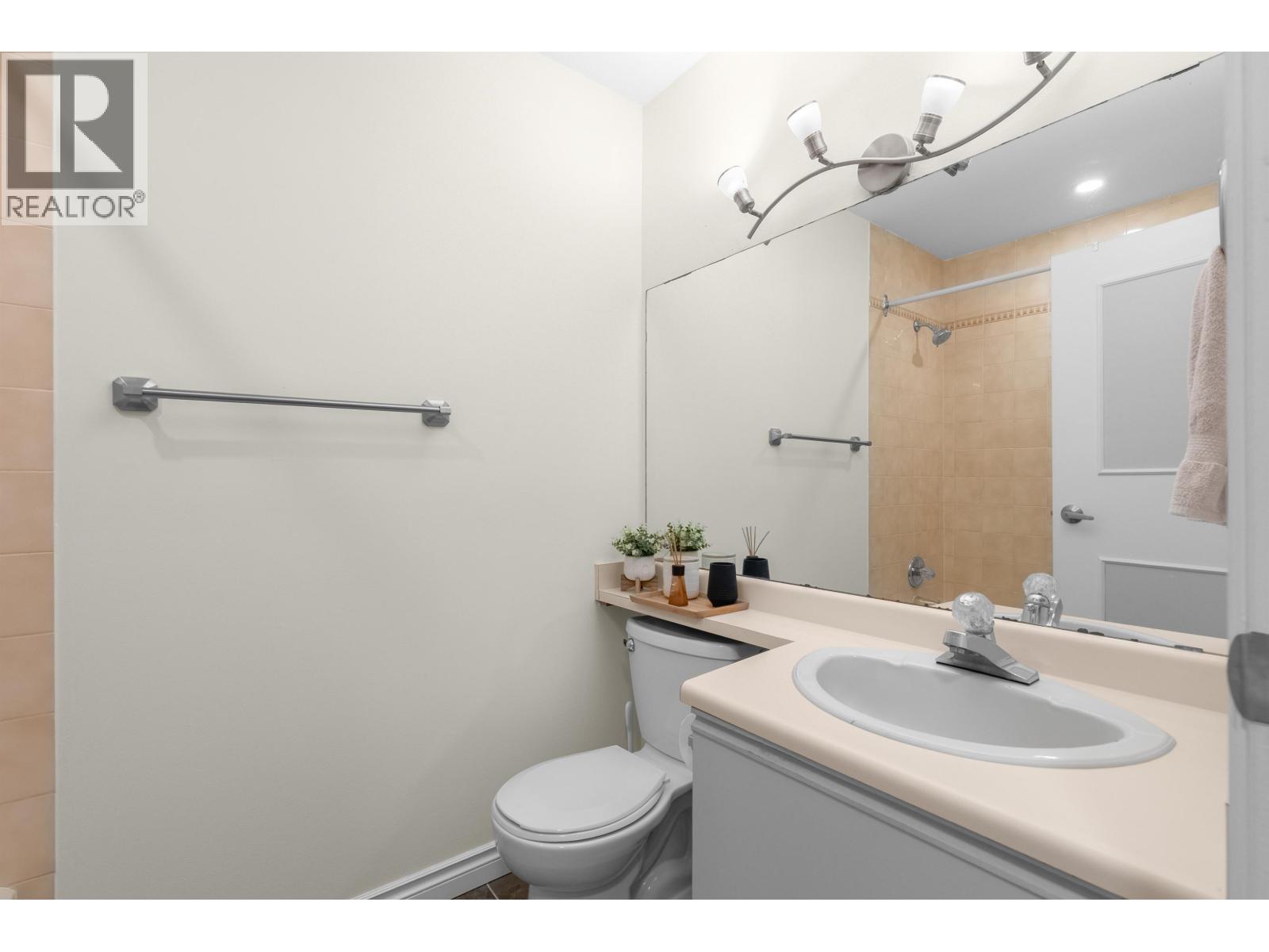 8167 Forest Grove Drive, Burnaby, British Columbia  V5A 4H5 - Photo 38 - R3163273