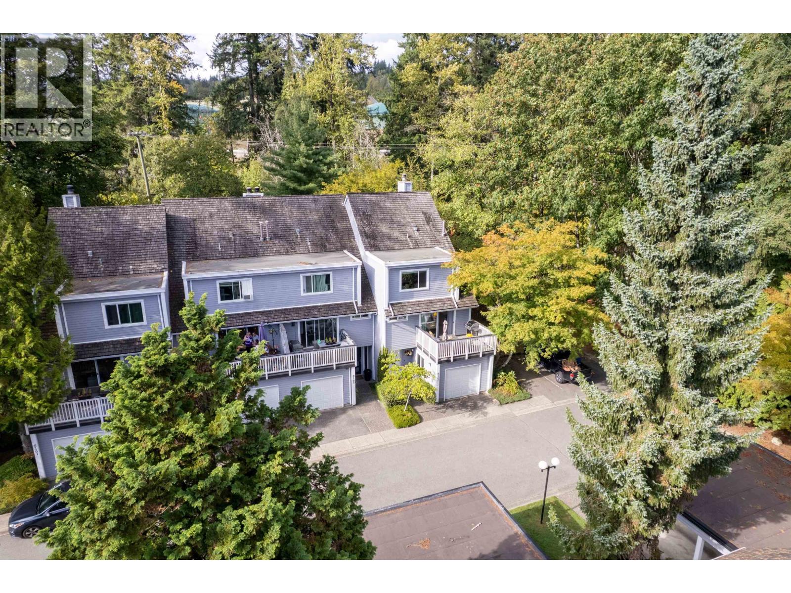 8167 Forest Grove Drive, Burnaby, British Columbia  V5A 4H5 - Photo 4 - R3163273