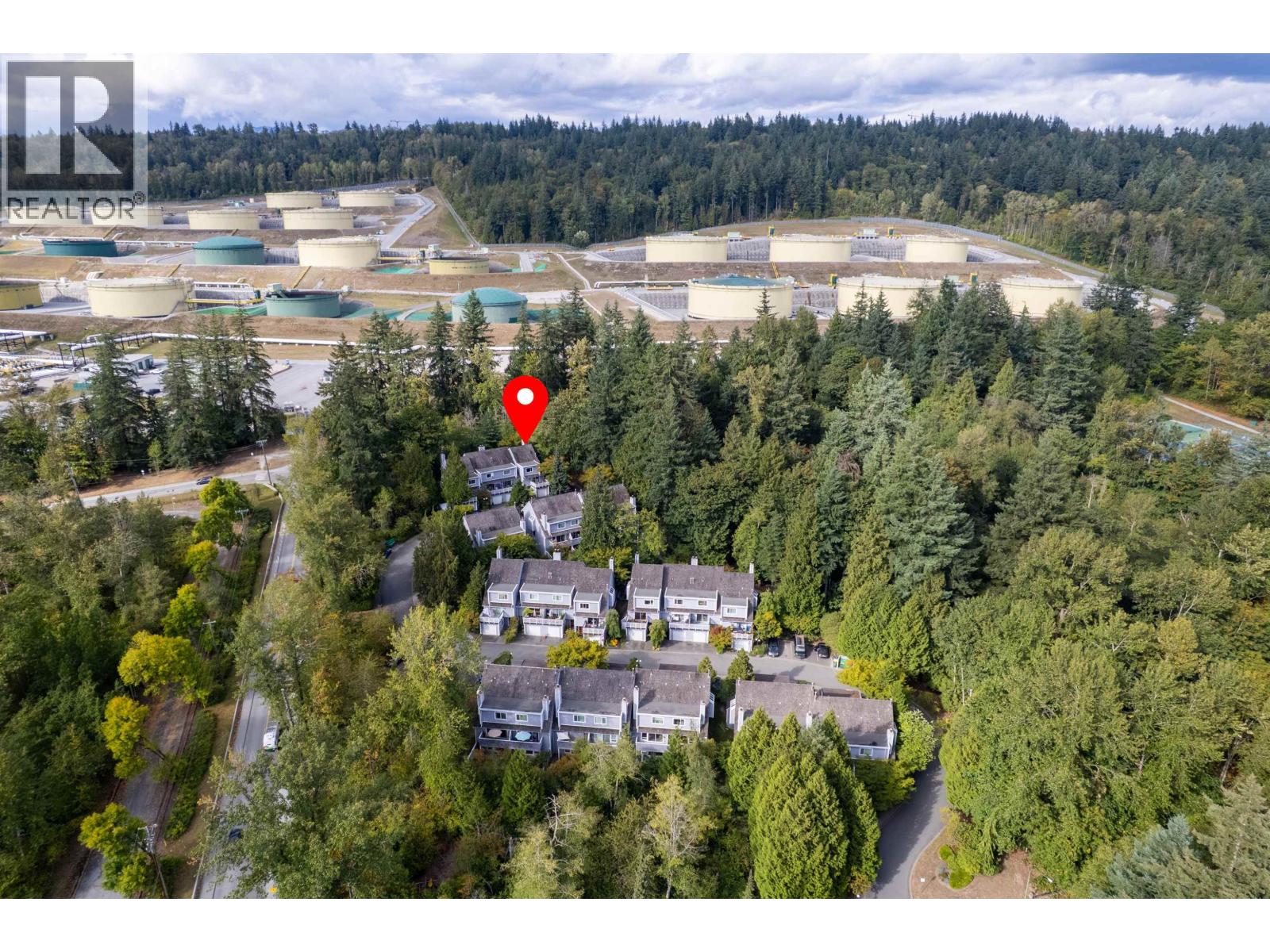 8167 Forest Grove Drive, Burnaby, British Columbia  V5A 4H5 - Photo 6 - R3163273