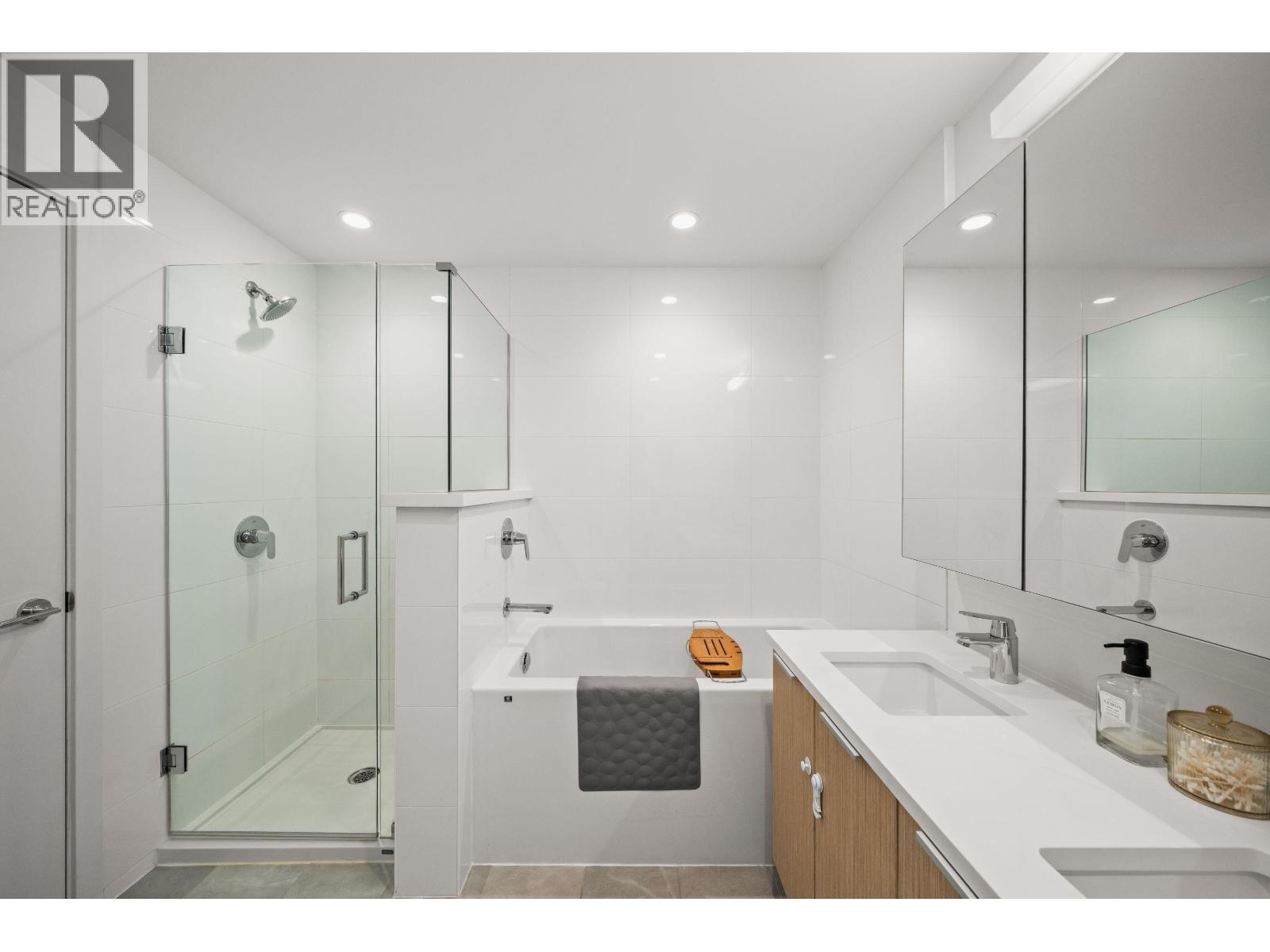 111 5080 Quebec Street, Vancouver, British Columbia  V5W 2N2 - Photo 30 - R3163275