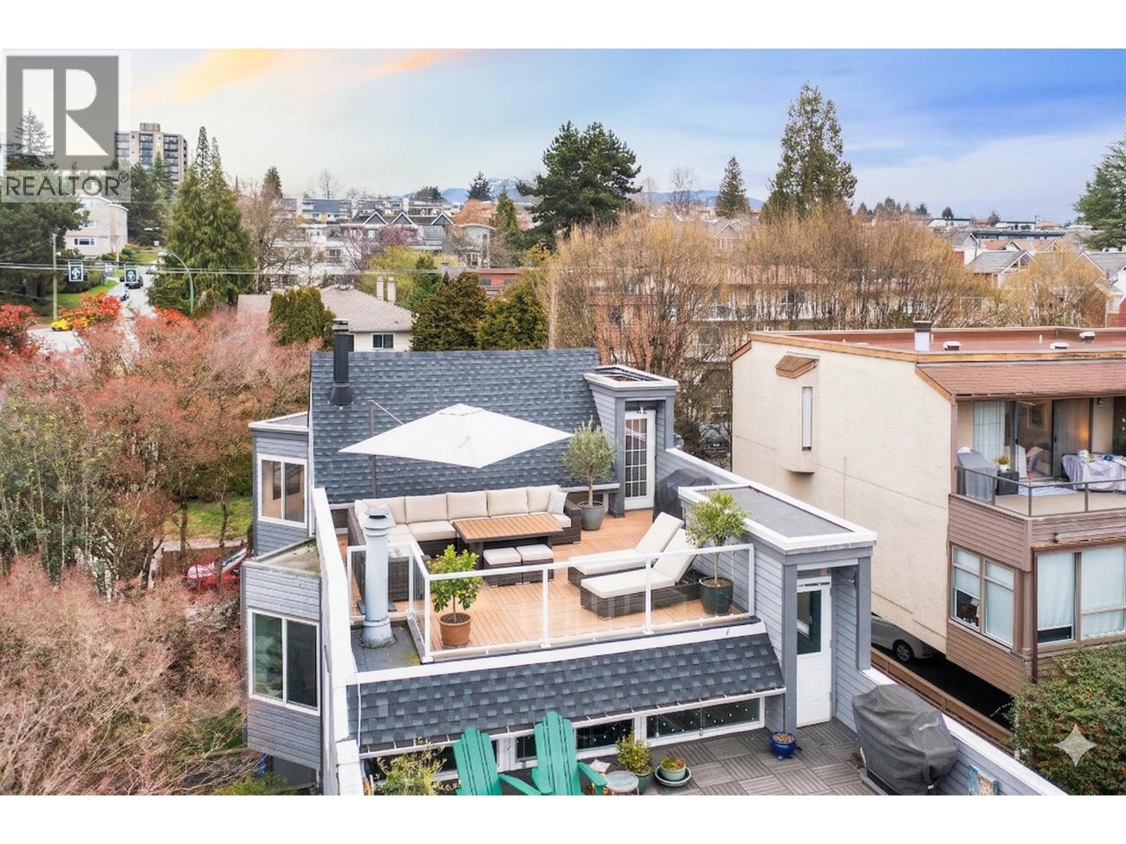 416 St. Georges Avenue, North Vancouver, British Columbia  V7L 3H1 - Photo 4 - R3163296