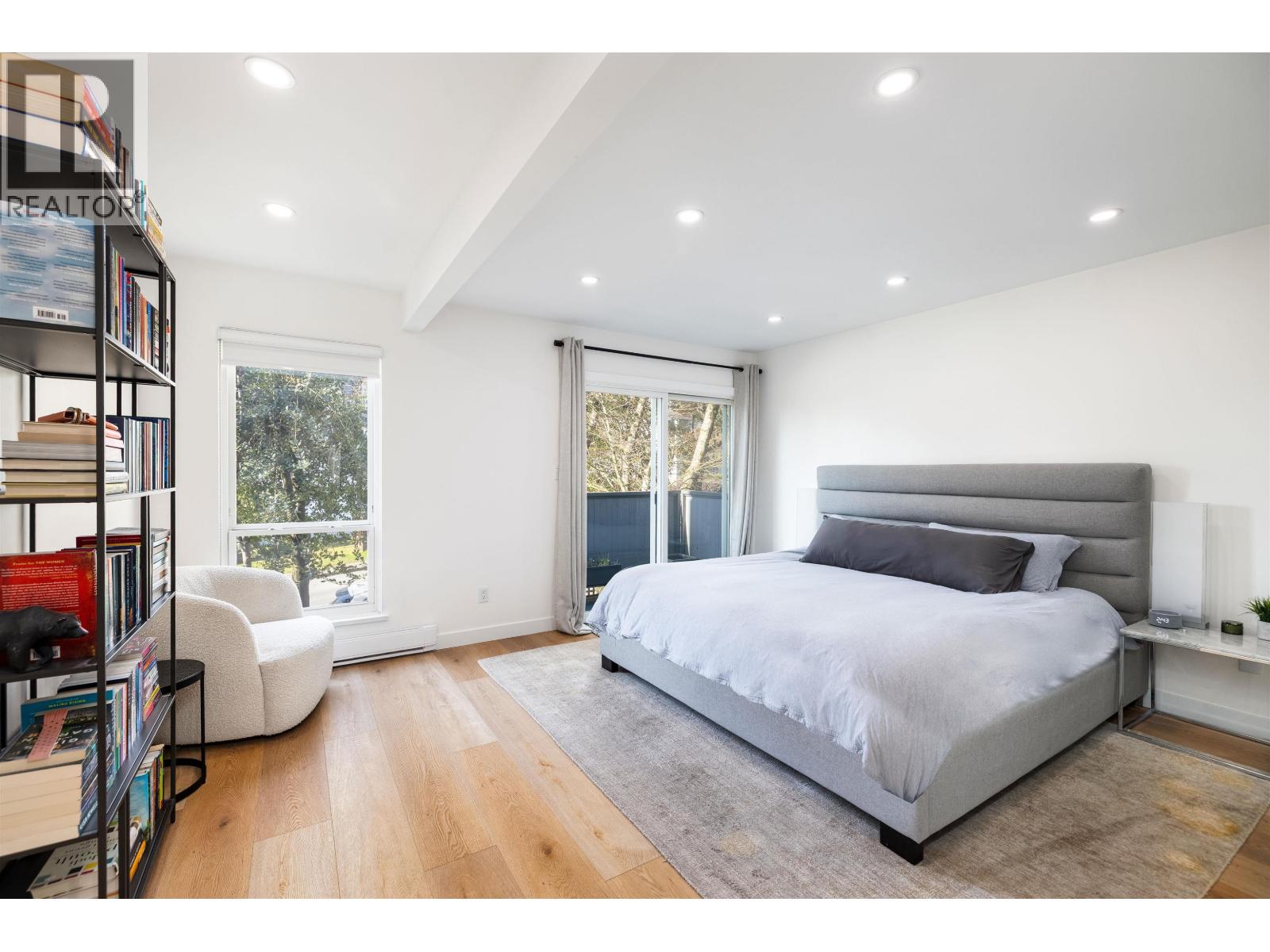 416 St. Georges Avenue, North Vancouver, British Columbia  V7L 3H1 - Photo 6 - R3163296