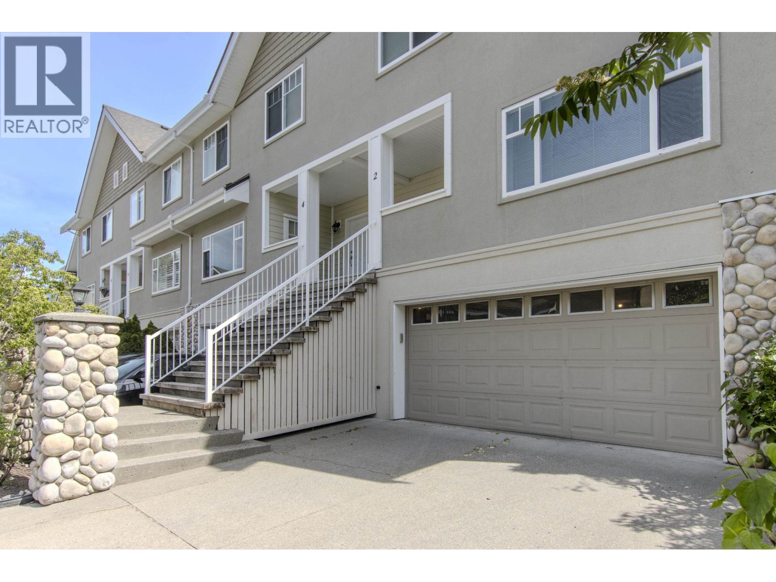2 1200 EDGEWATER DRIVE, squamish, British Columbia