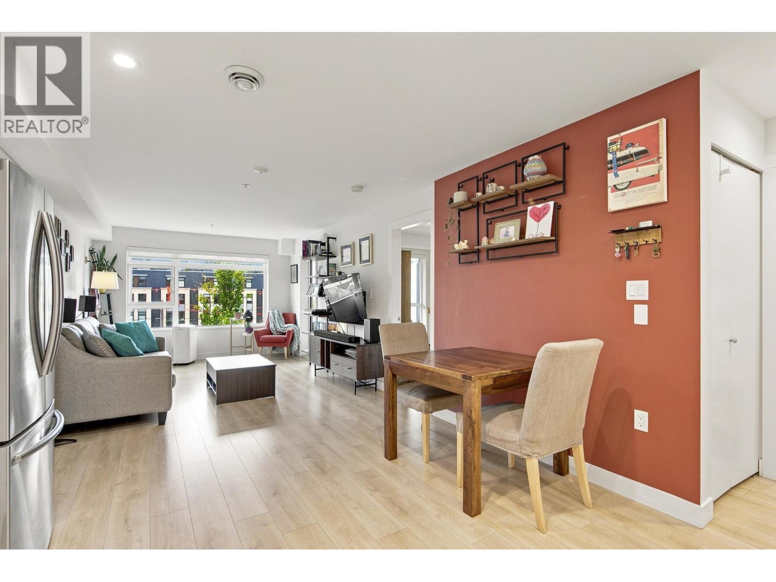 305 1519 Crown Street, North Vancouver, British Columbia  V7J 1G6 - Photo 15 - R3163313