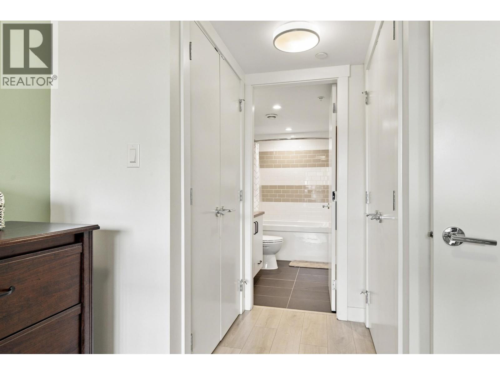 305 1519 Crown Street, North Vancouver, British Columbia  V7J 1G6 - Photo 28 - R3163313