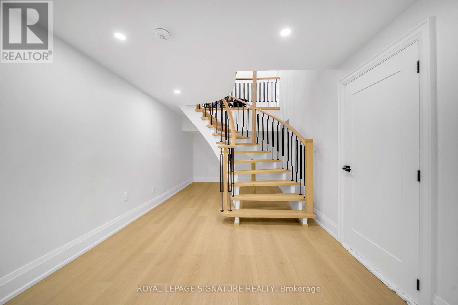 16 Ravencliffe Road, Markham (Aileen-Willowbrook), Ontario  L3T 5N8 - Photo 36 - N13762174