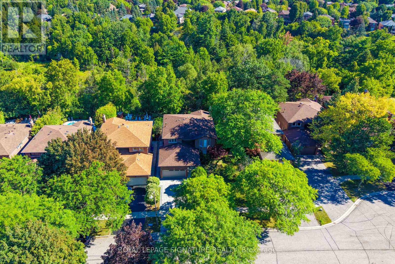 16 Ravencliffe Road, Markham (Aileen-Willowbrook), Ontario  L3T 5N8 - Photo 4 - N13762174