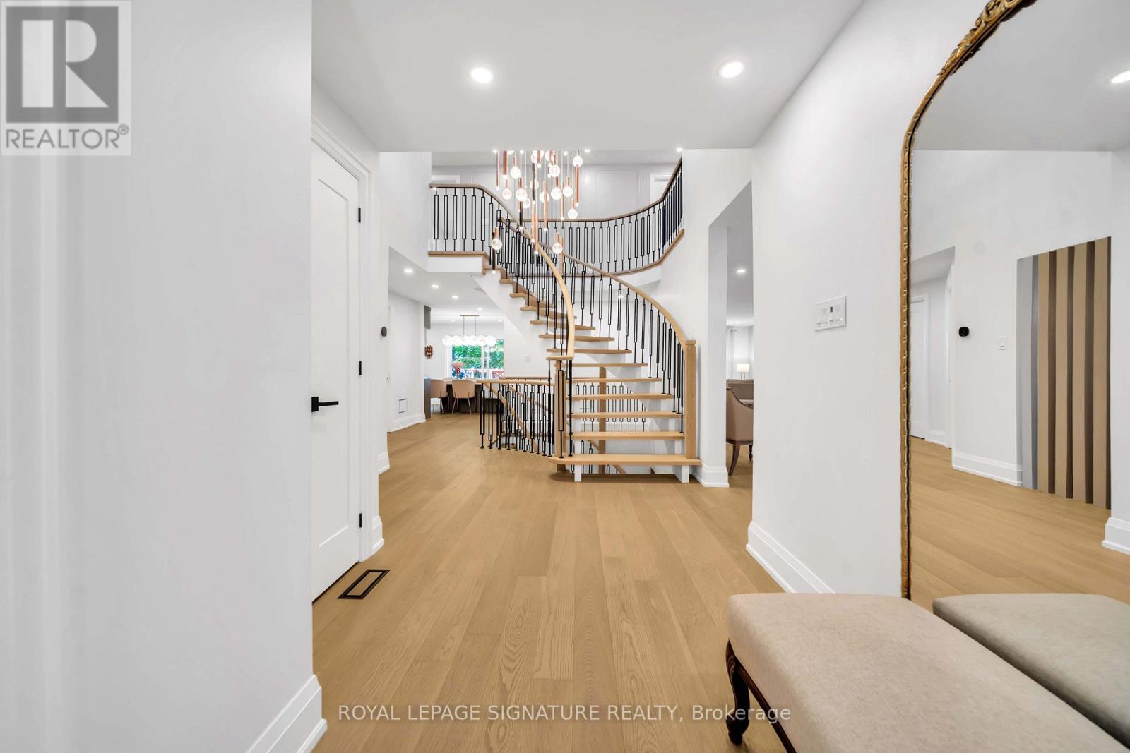 16 Ravencliffe Road, Markham (Aileen-Willowbrook), Ontario  L3T 5N8 - Photo 6 - N13762174