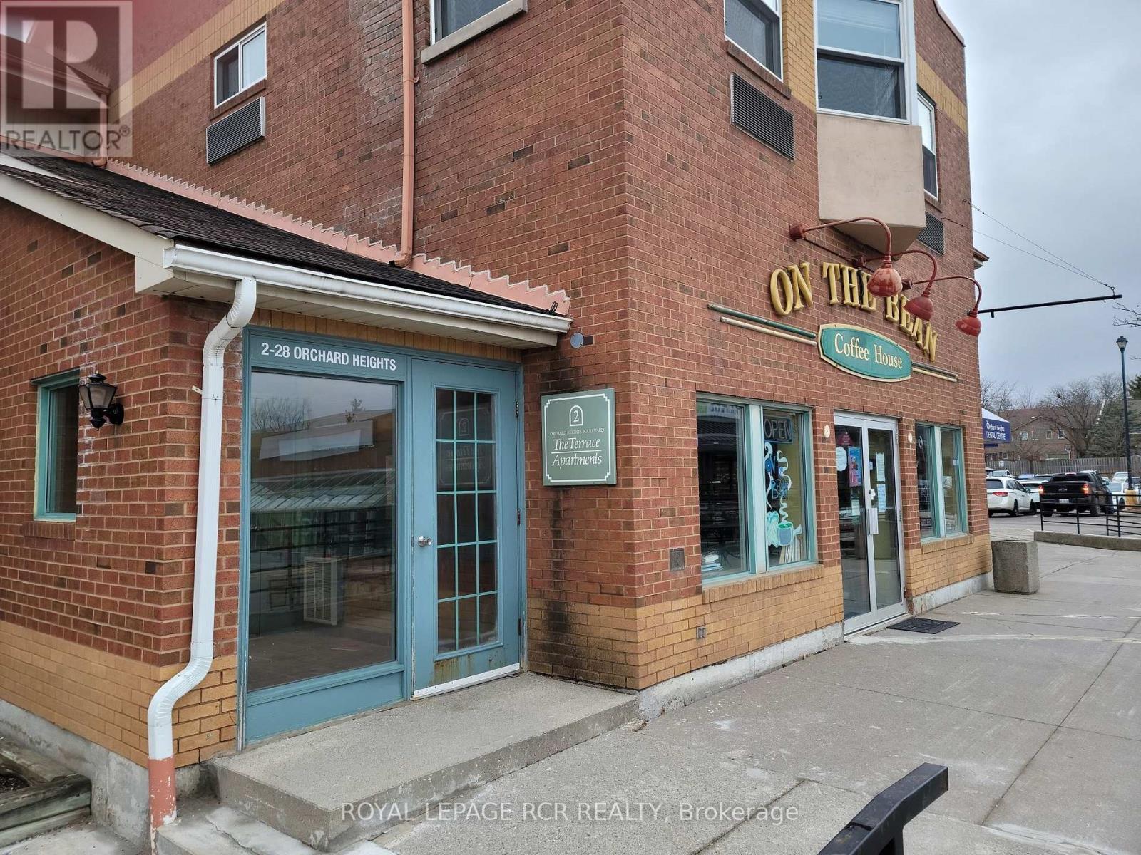248 - 2 Orchard Heights Boulevard, Aurora, Ontario  L4G 3W3 - Photo 2 - N13762210