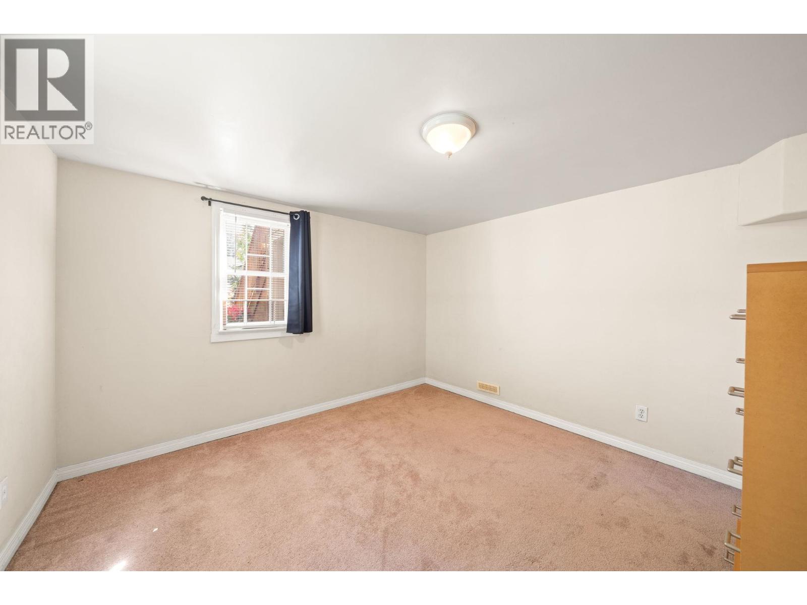 5743 St. Margarets Street, Vancouver, British Columbia  V5R 3H6 - Photo 22 - R3163232