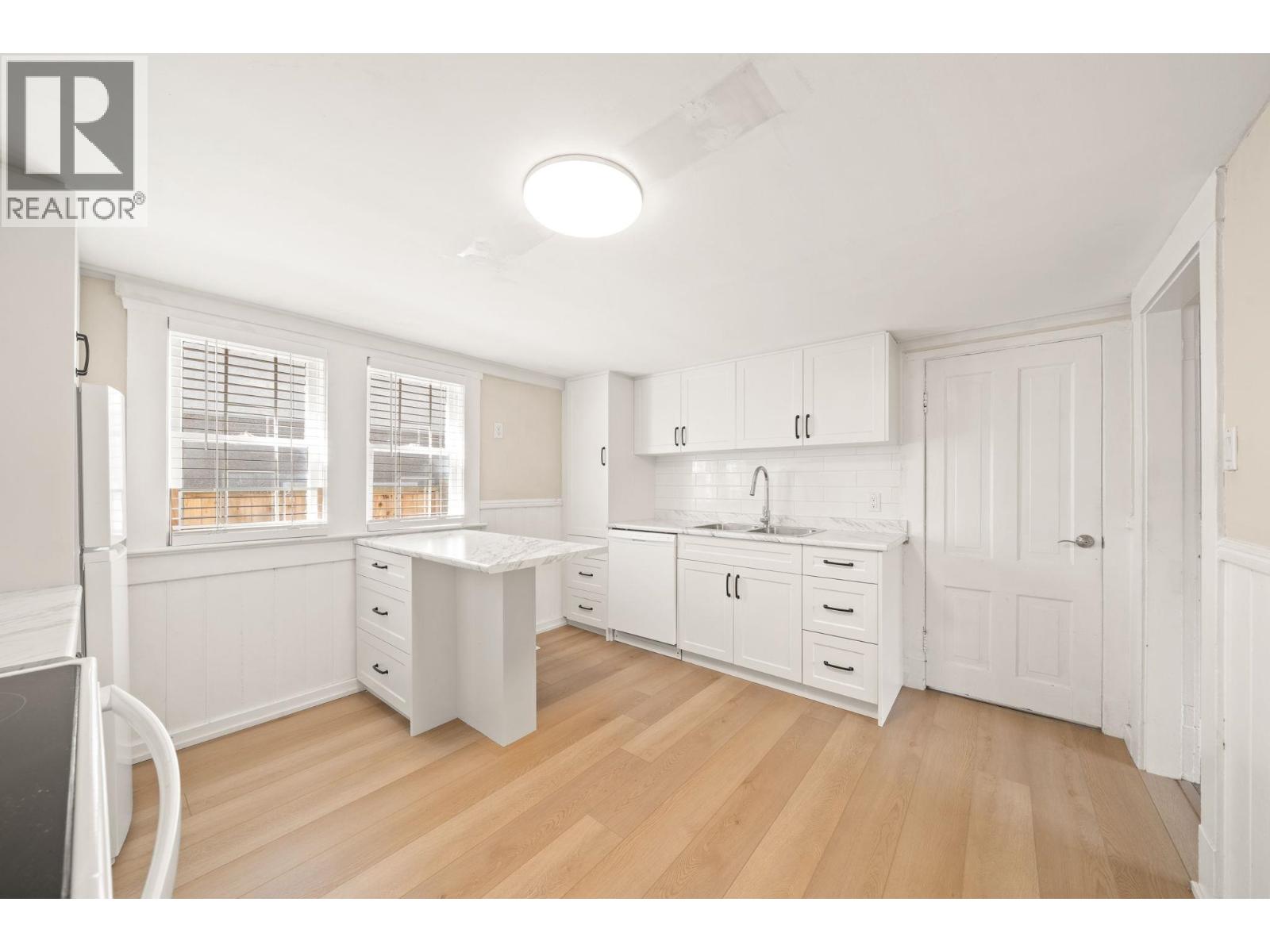 5743 St. Margarets Street, Vancouver, British Columbia  V5R 3H6 - Photo 25 - R3163232