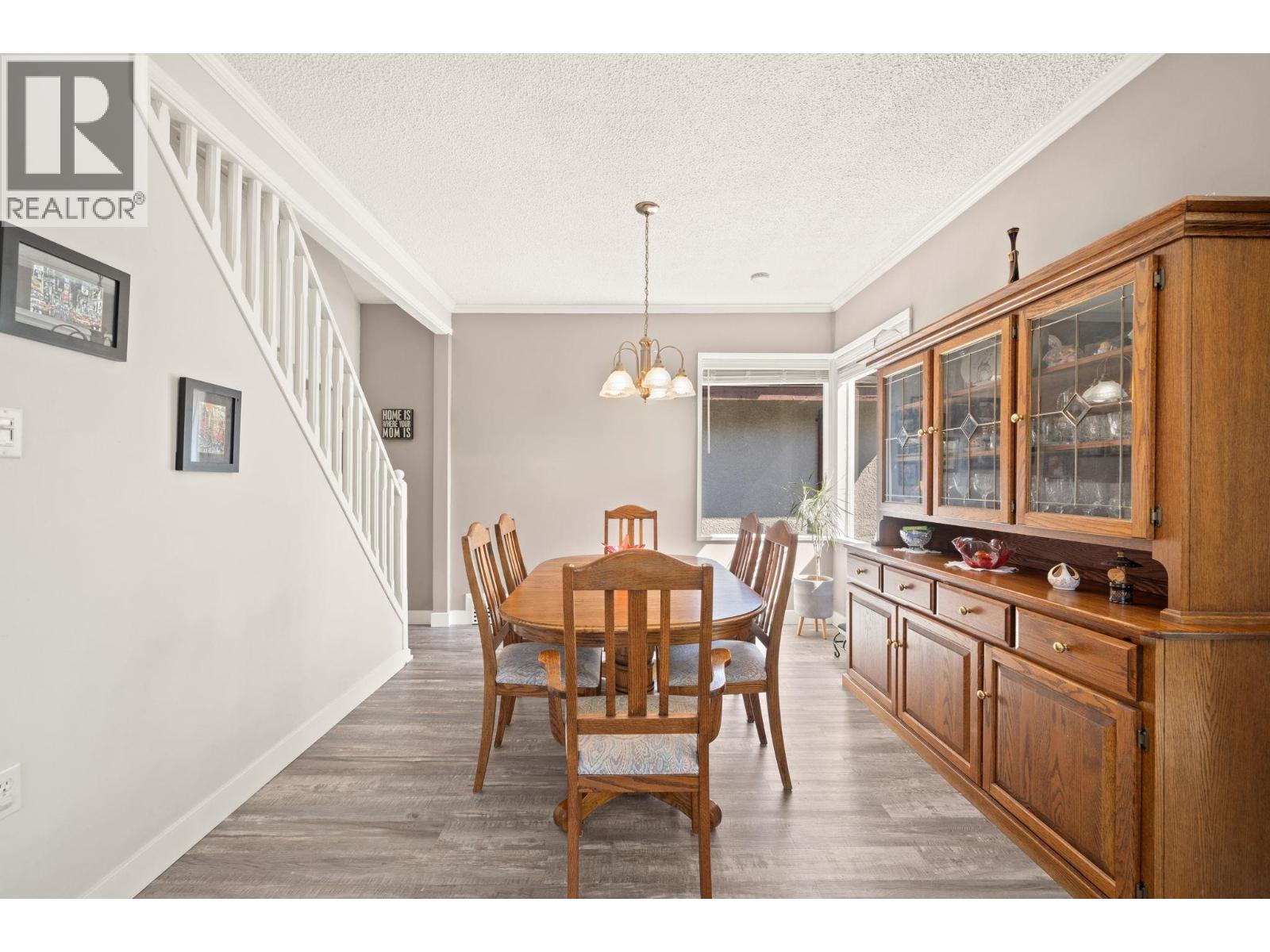 5743 St. Margarets Street, Vancouver, British Columbia  V5R 3H6 - Photo 5 - R3163232