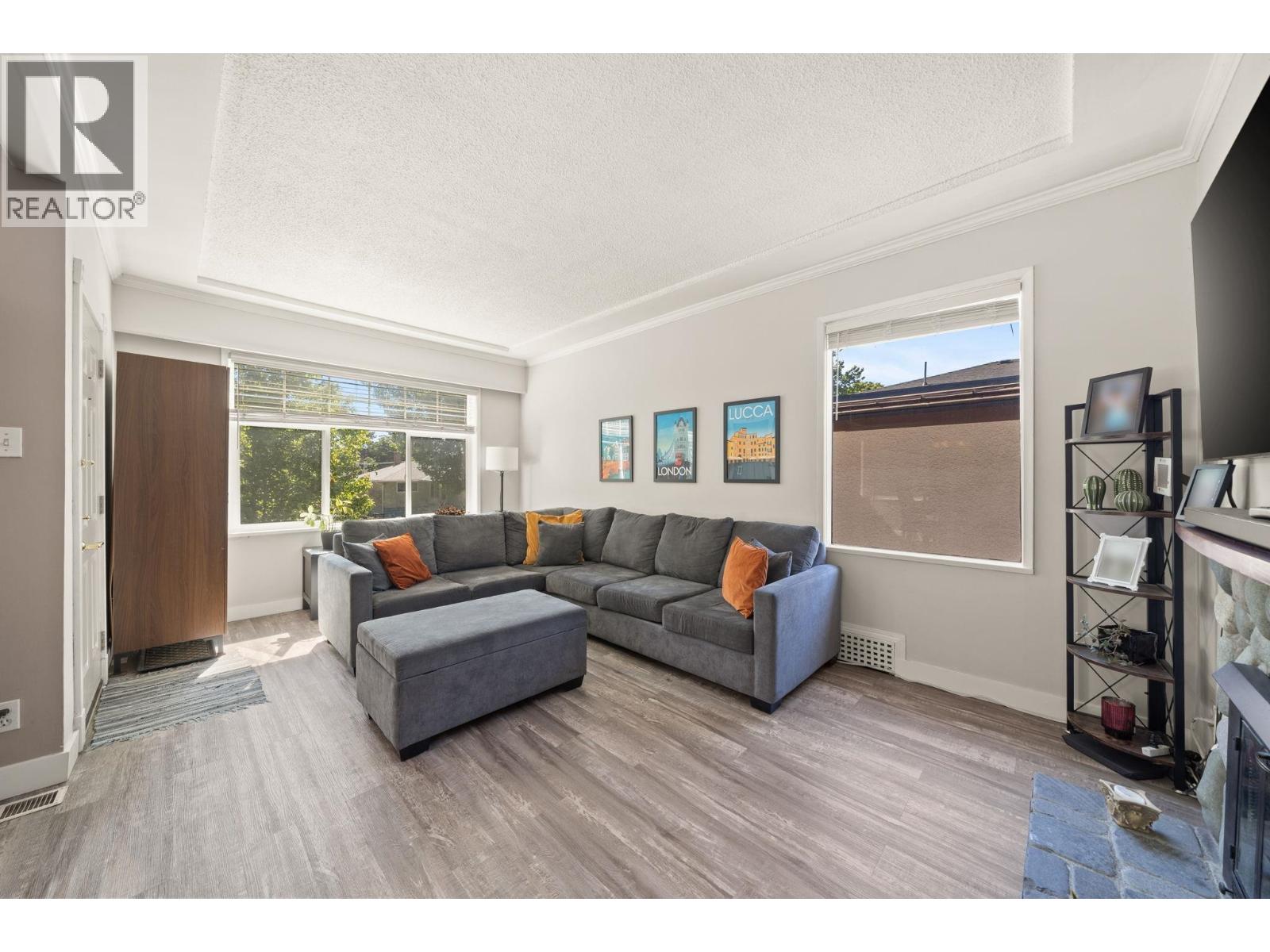 5743 St. Margarets Street, Vancouver, British Columbia  V5R 3H6 - Photo 7 - R3163232
