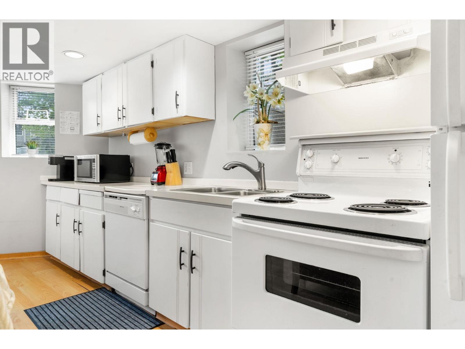 660 E 22nd Street, North Vancouver, British Columbia  V7L 3C9 - Photo 33 - R3163291