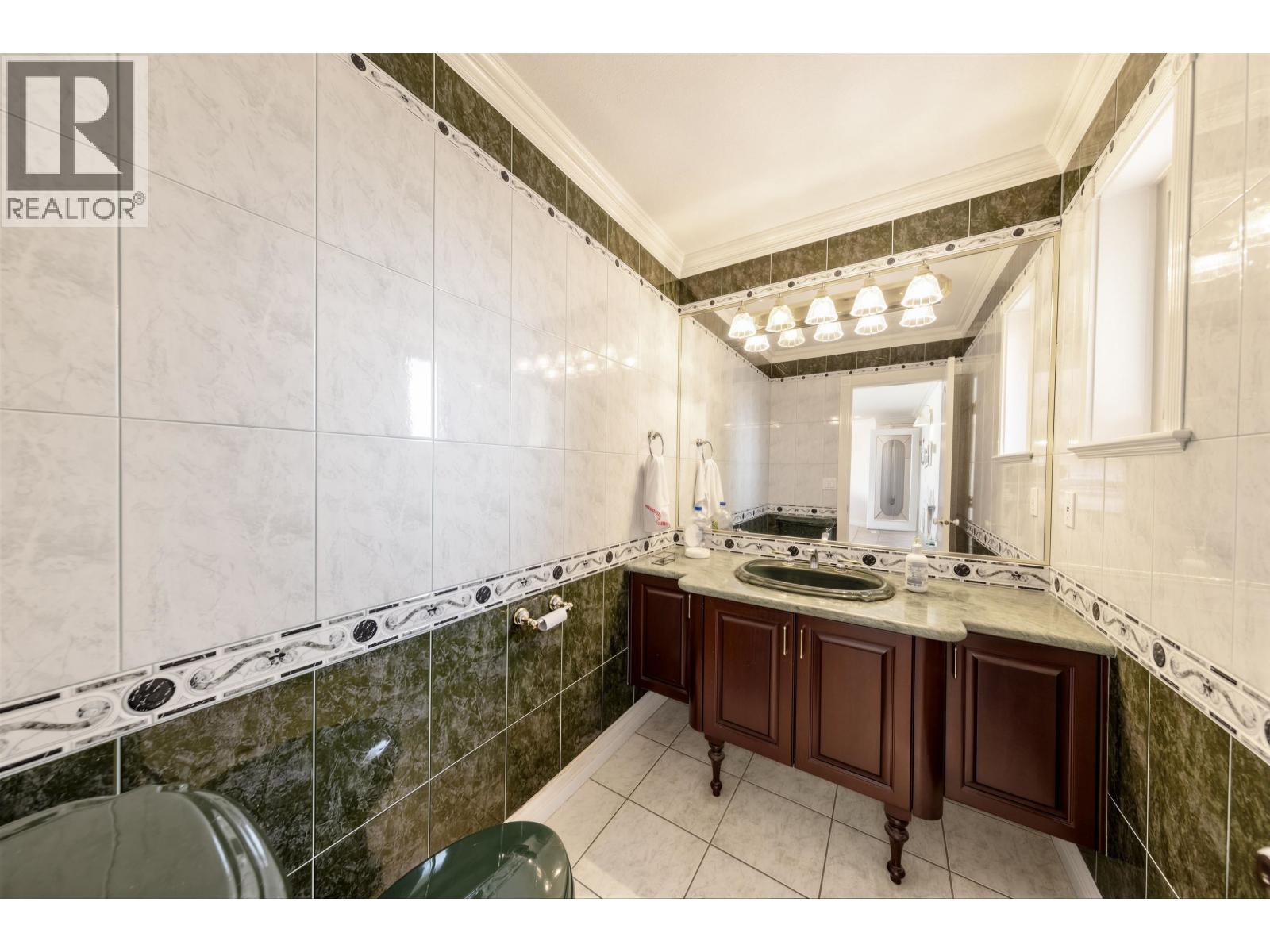 4993 Venables Street, Burnaby, British Columbia  V5B 1X8 - Photo 13 - R3163294