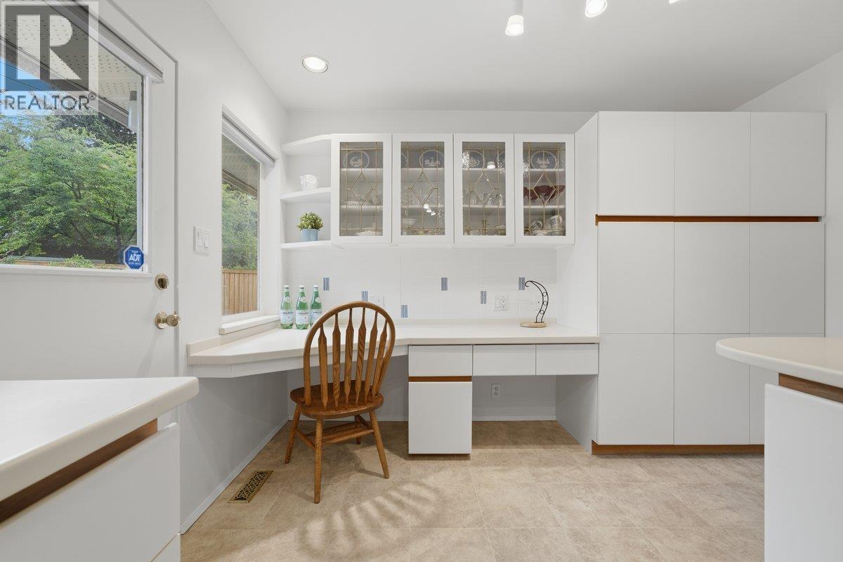 3250 Delbrook Avenue, North Vancouver, British Columbia  V7N 3Y5 - Photo 15 - R3163299