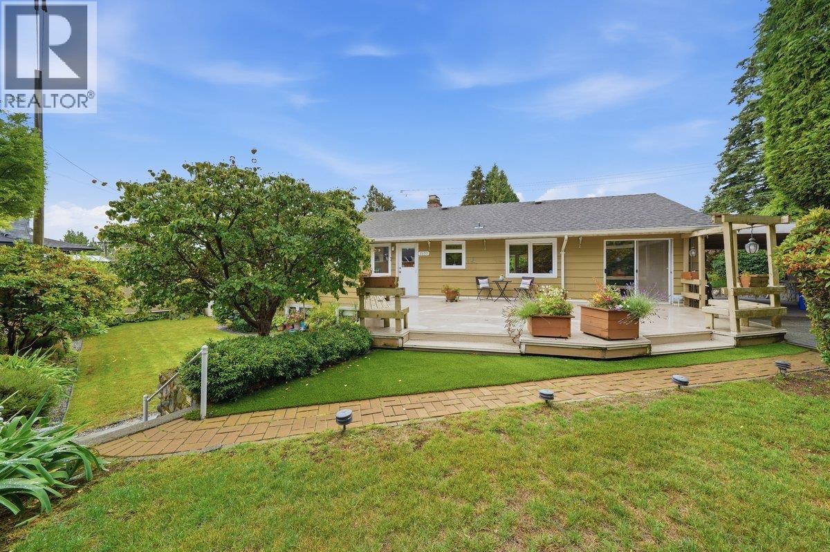 3250 Delbrook Avenue, North Vancouver, British Columbia  V7N 3Y5 - Photo 29 - R3163299