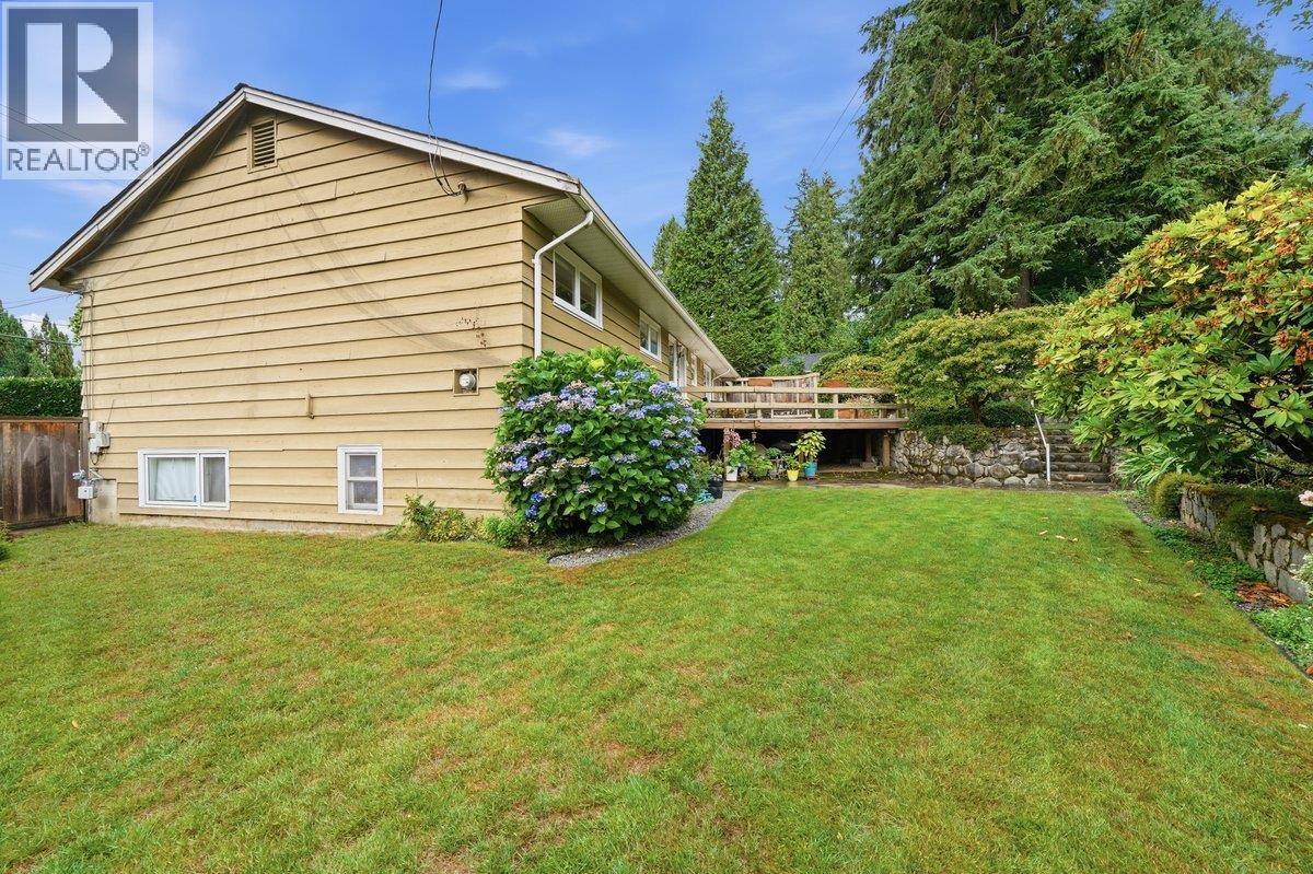 3250 Delbrook Avenue, North Vancouver, British Columbia  V7N 3Y5 - Photo 31 - R3163299