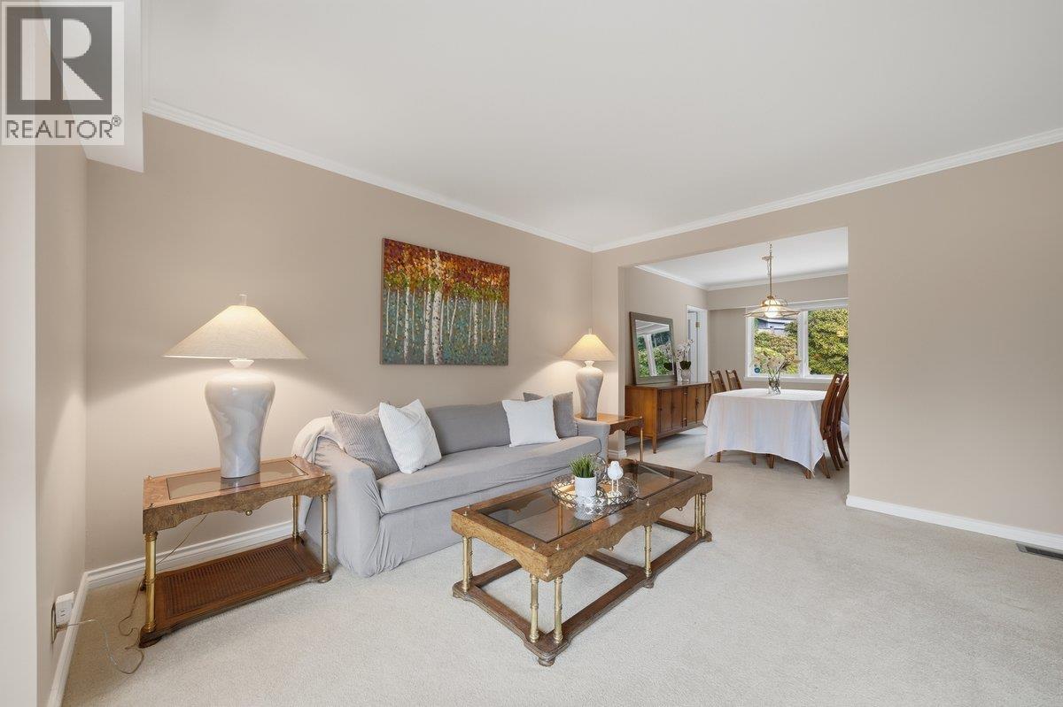 3250 Delbrook Avenue, North Vancouver, British Columbia  V7N 3Y5 - Photo 7 - R3163299