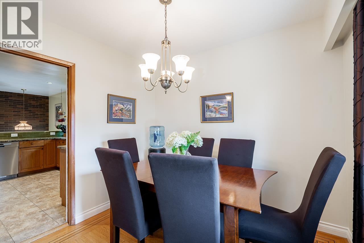 675 Newport Street, Coquitlam, British Columbia  V3J 3H5 - Photo 4 - R3163325