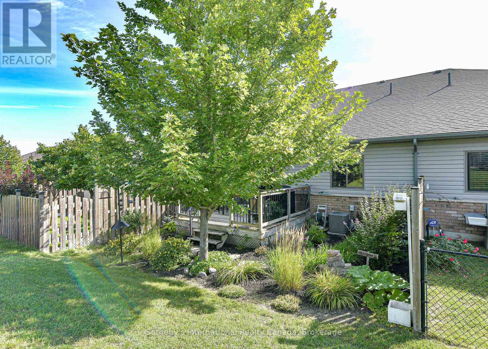 111 Lucy Lane, Orillia, Ontario L3V 7A8 - Photo 3 - S13762200