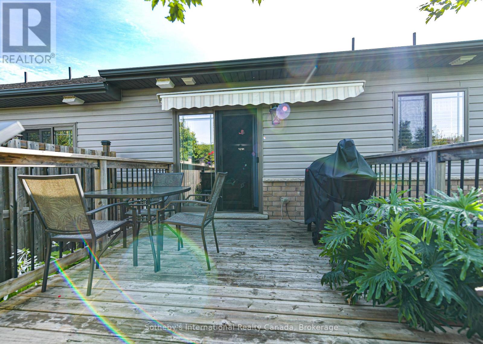 111 Lucy Lane, Orillia, Ontario L3V 7A8 - Photo 5 - S13762200