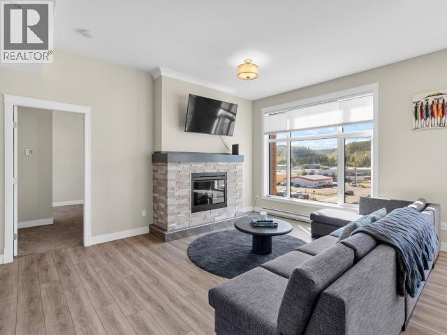 405-36 WATERFRONT PLACE photo 12