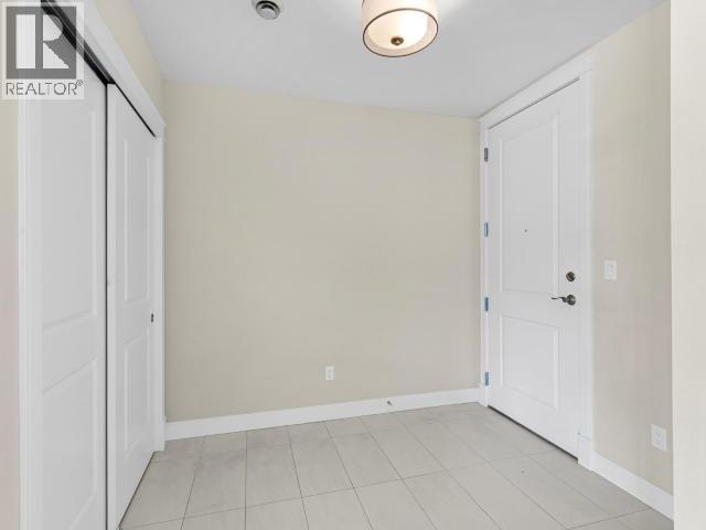 405-36 WATERFRONT PLACE photo 18