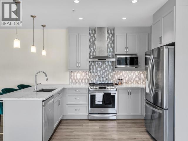 405-36 WATERFRONT PLACE photo 5