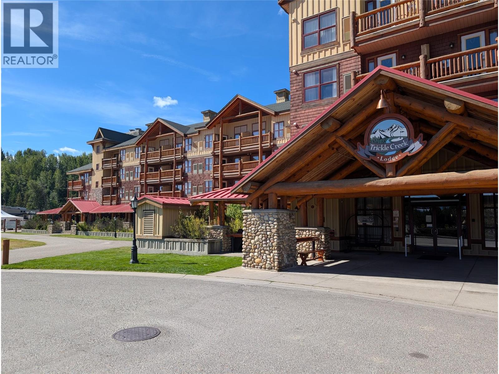 500 Stemwinder Drive Unit# 407, Kimberley, British Columbia  V1A 2Y6 - Photo 1 - 10400057