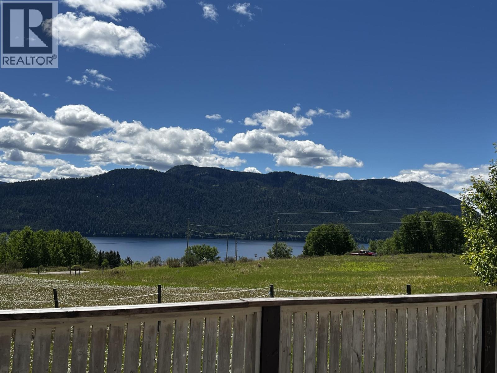 3150 Francois Lake Road, Fraser Lake, British Columbia  V0J 1S0 - Photo 4 - R3129748