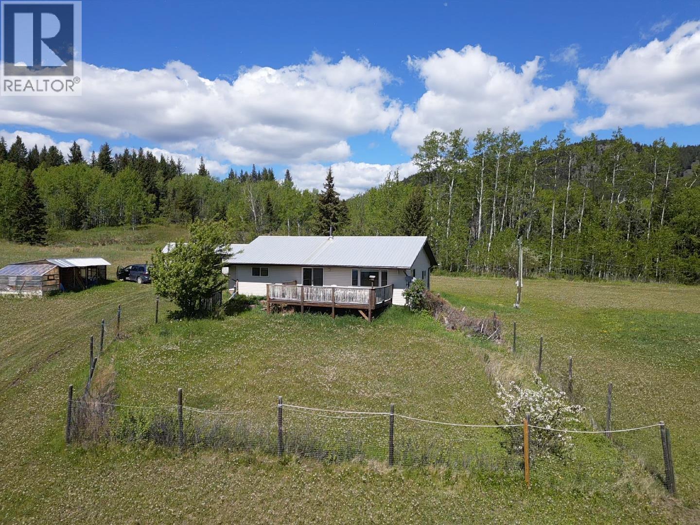 3150 Francois Lake Road, Fraser Lake, British Columbia  V0J 1S0 - Photo 19 - R3129748