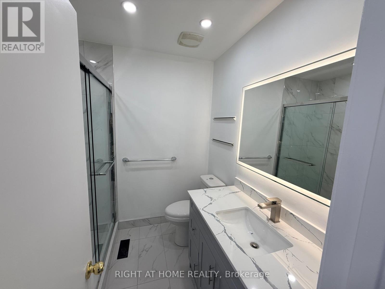 71 Navenby Crescent, Toronto, Ontario  M9L 1B3 - Photo 10 - W13762208