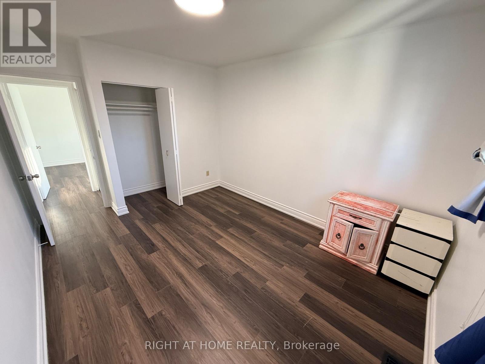 71 Navenby Crescent, Toronto, Ontario  M9L 1B3 - Photo 15 - W13762208