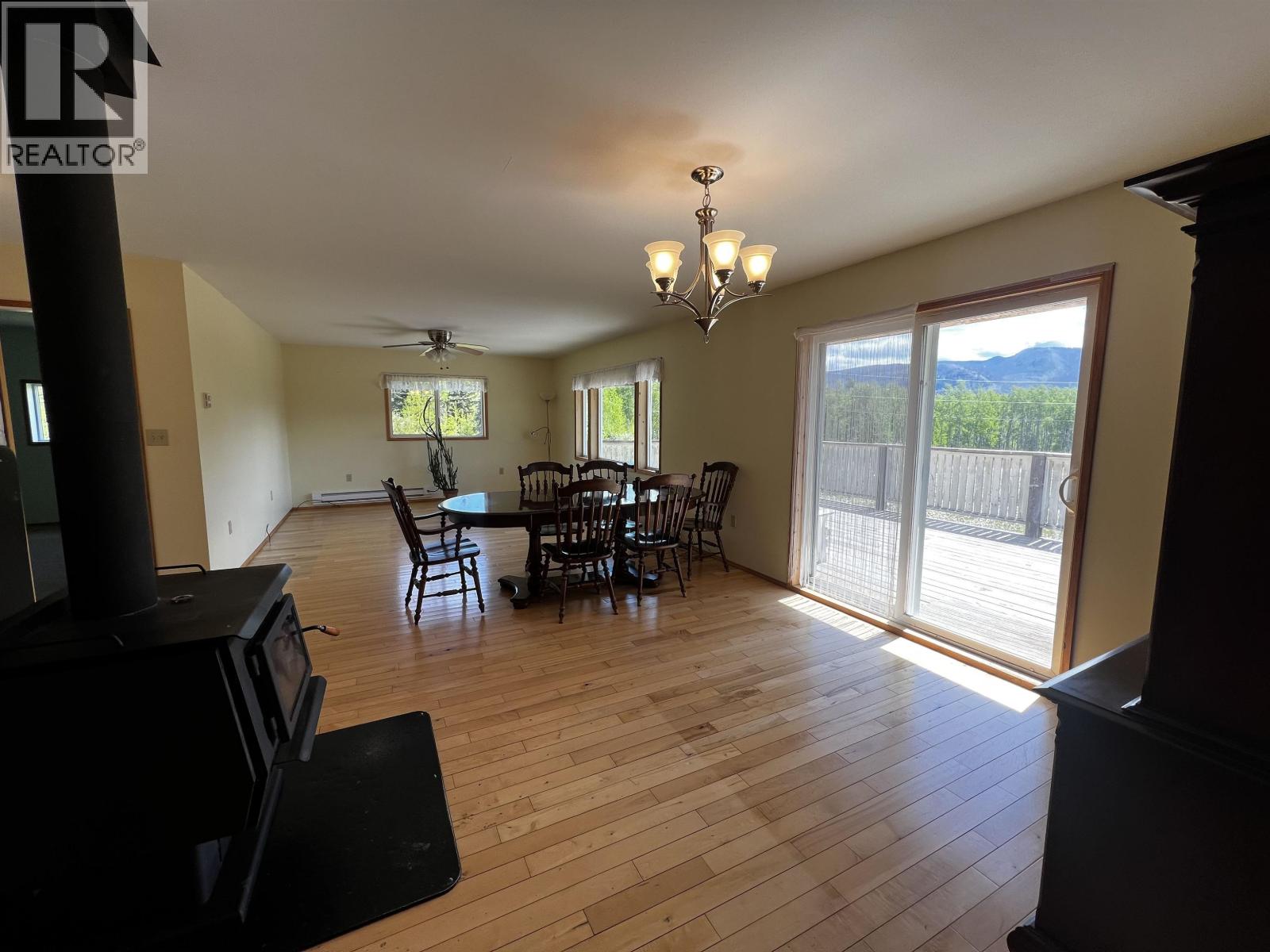 3150 Francois Lake Road, Fraser Lake, British Columbia  V0J 1S0 - Photo 9 - R3129748