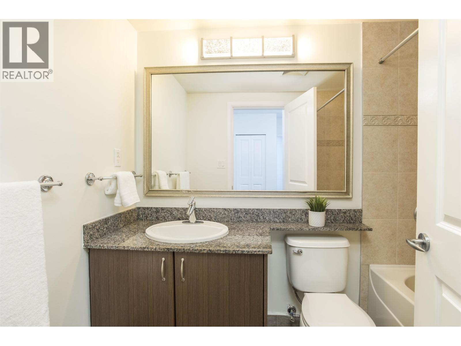 1206 898 Carnarvon Street, New Westminster, British Columbia  V3M 0C3 - Photo 25 - R3163160