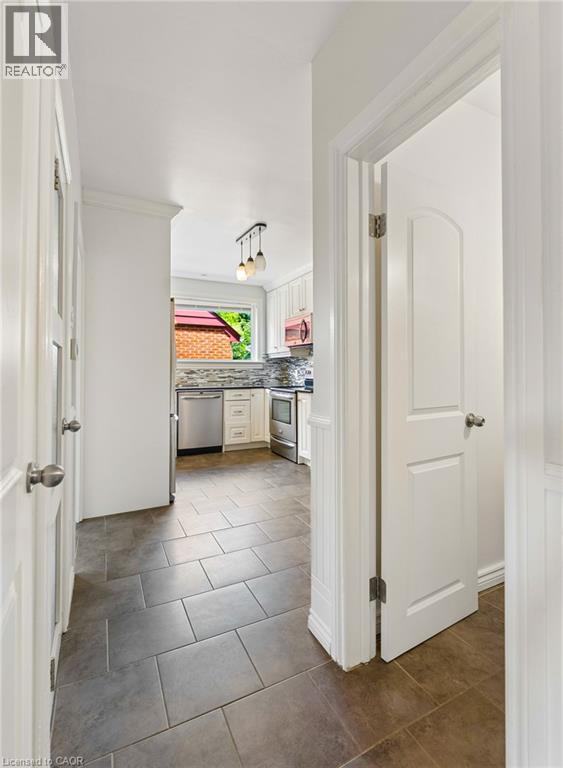 580 Weber Street E, Kitchener, Ontario  N2H 1G8 - Photo 11 - 40860019