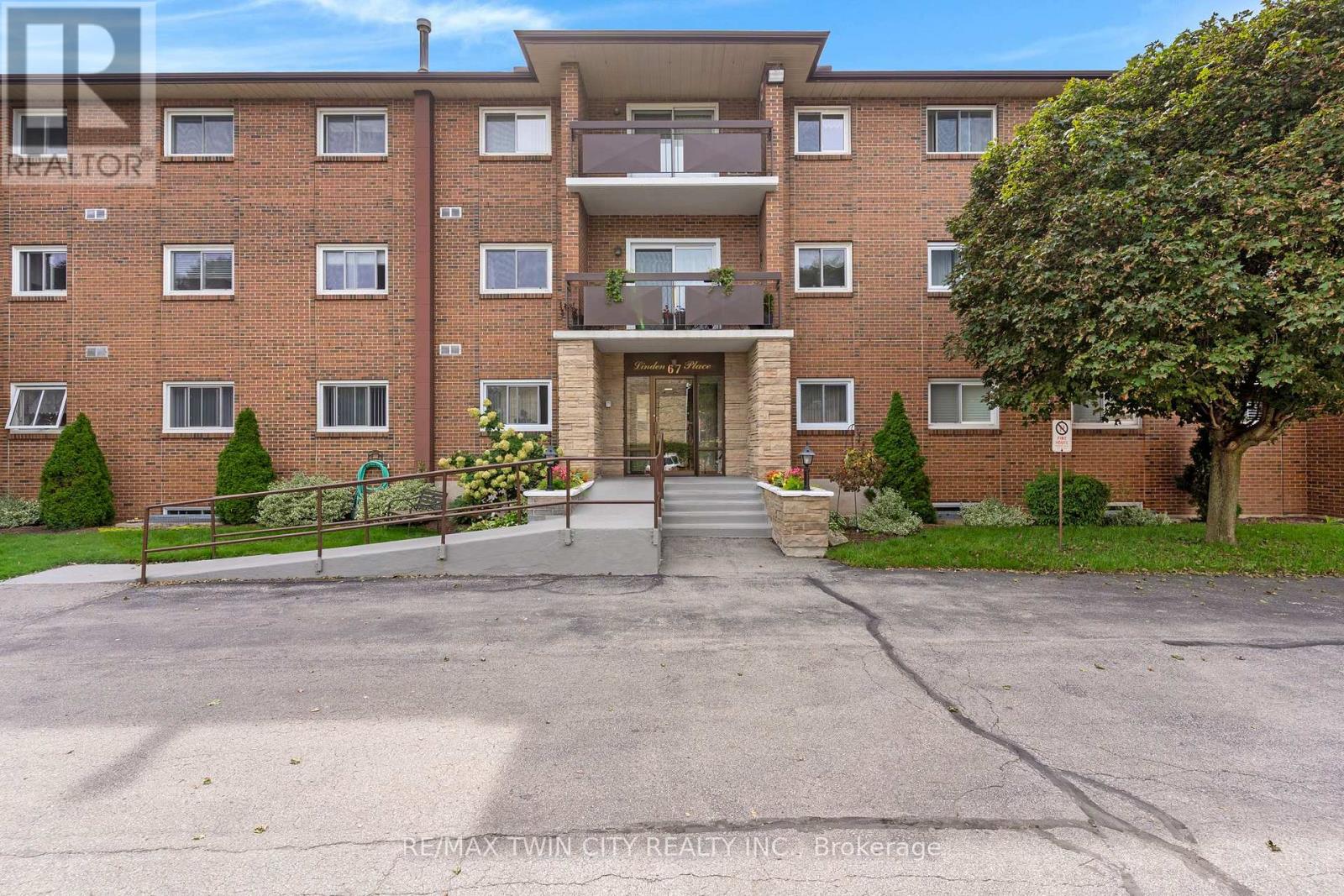 206 - 67 Breckenridge Drive, Kitchener, Ontario  N2B 3R8 - Photo 1 - X13762234