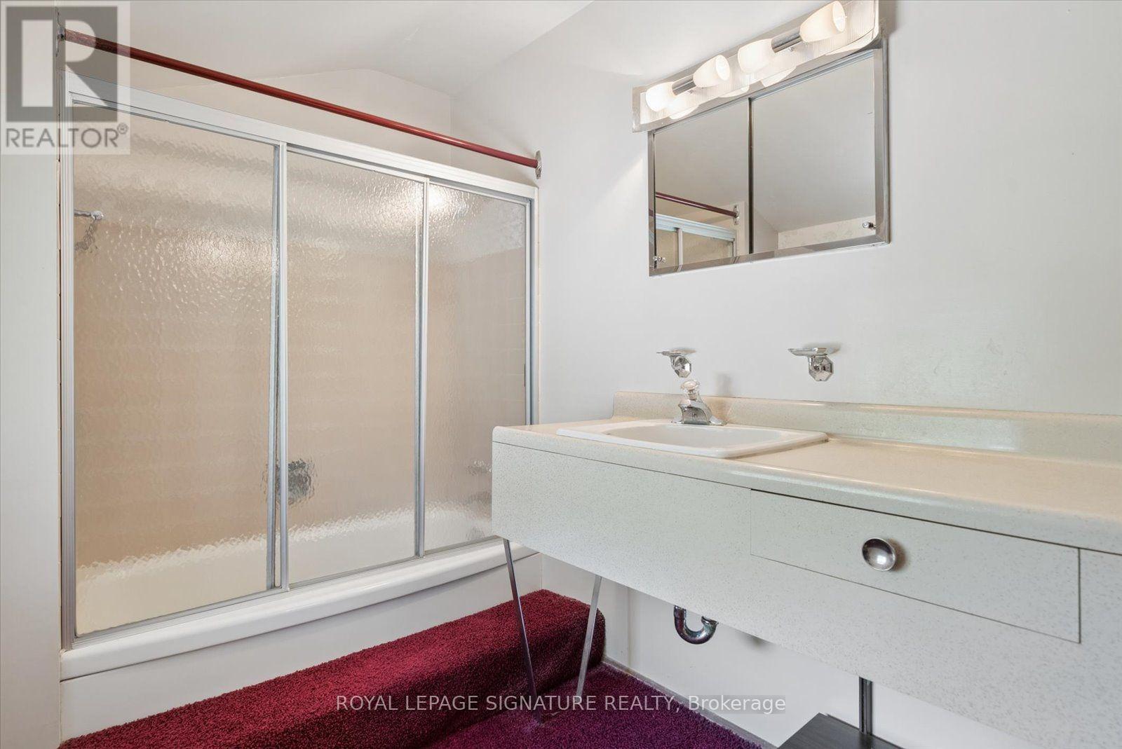 17 Lesterwood Crescent, Toronto, Ontario  M1P 3L5 - Photo 28 - E13761706