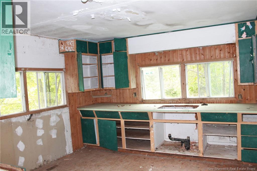 3927 Route 124, Kars, New Brunswick  E5T 3J8 - Photo 4 - NB147558