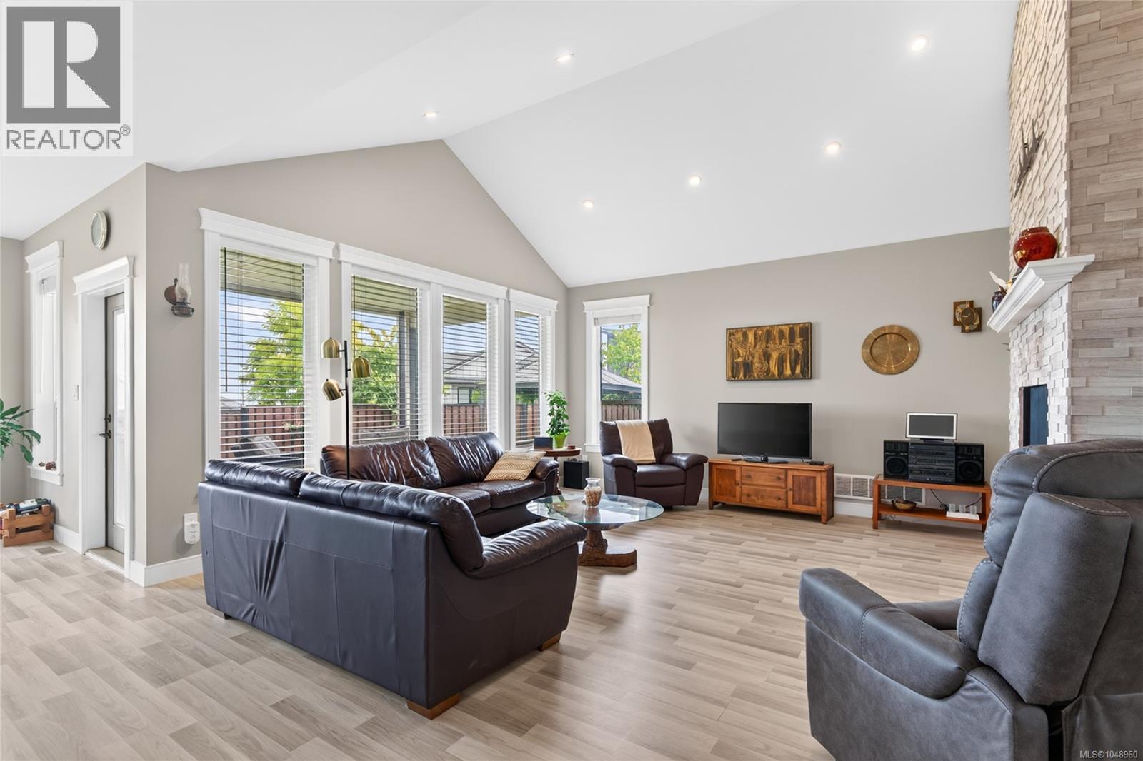 808 Timberline Dr, Campbell River, British Columbia  V9H 0C8 - Photo 11 - 1048960