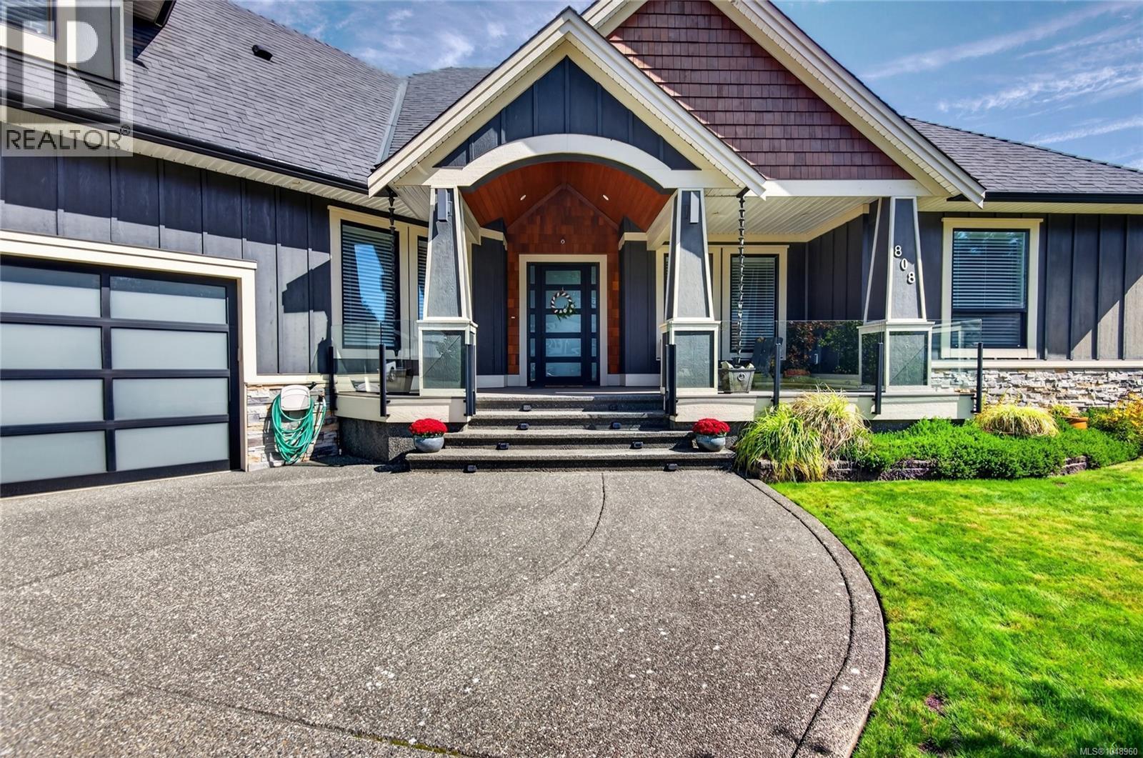 808 Timberline Dr, Campbell River, British Columbia  V9H 0C8 - Photo 2 - 1048960