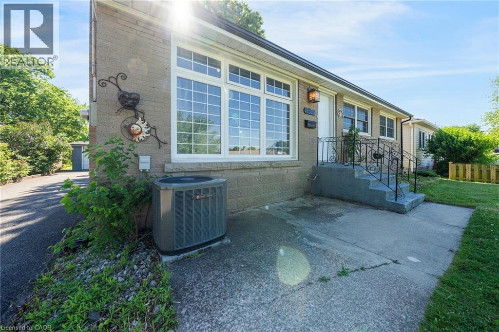 6604 Locus Avenue, Niagara Falls, Ontario  L2G 4K7 - Photo 7 - 40861380