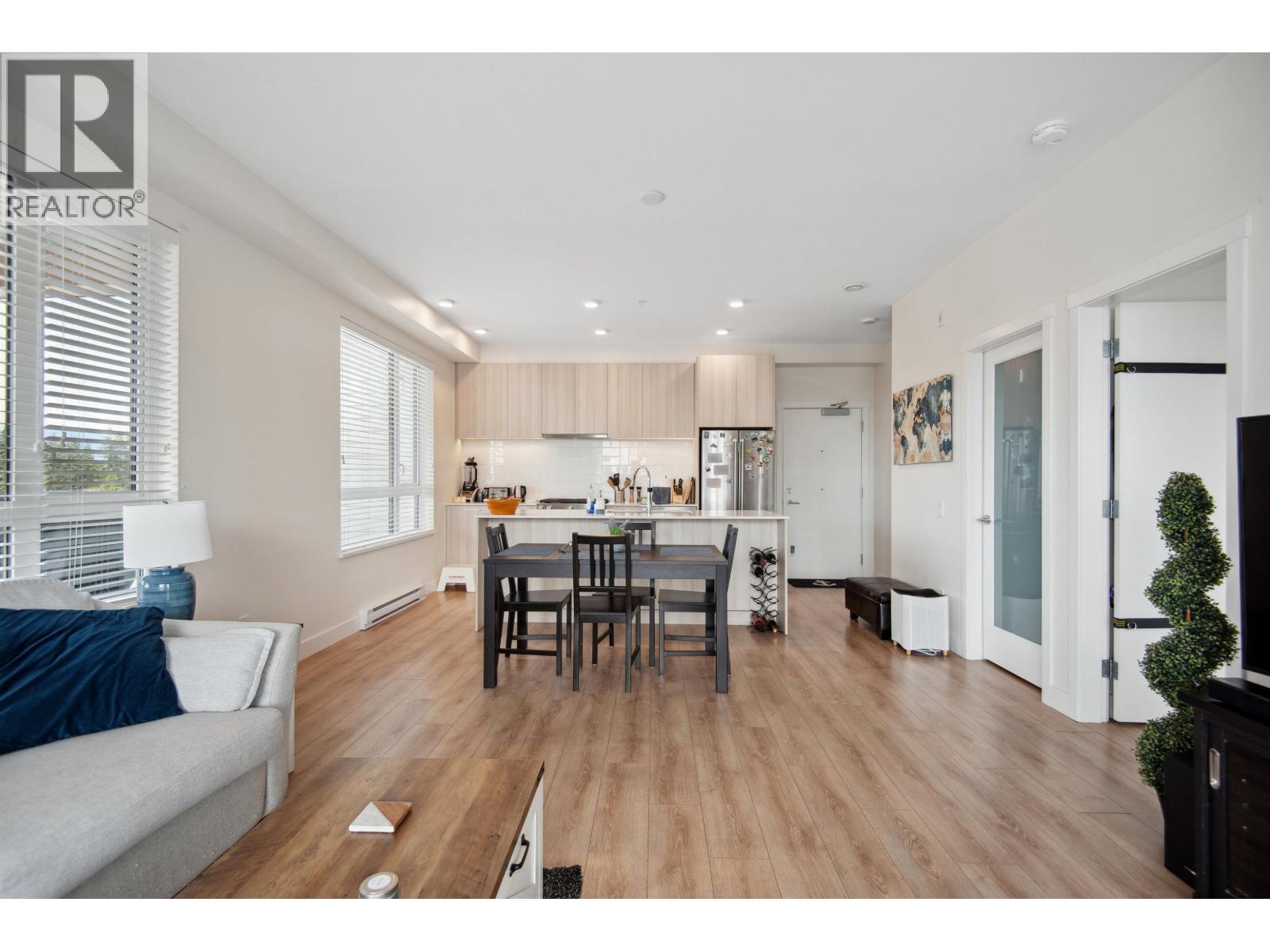 608 721 Anskar Court, Coquitlam, British Columbia  V3J 0L4 - Photo 7 - R3163258