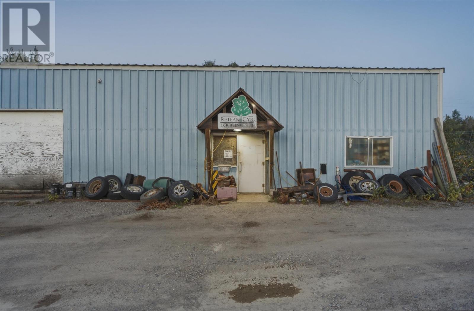 . 108 Hwy, Elliot Lake, Ontario  P5A 2T1 - Photo 4 - SM262445
