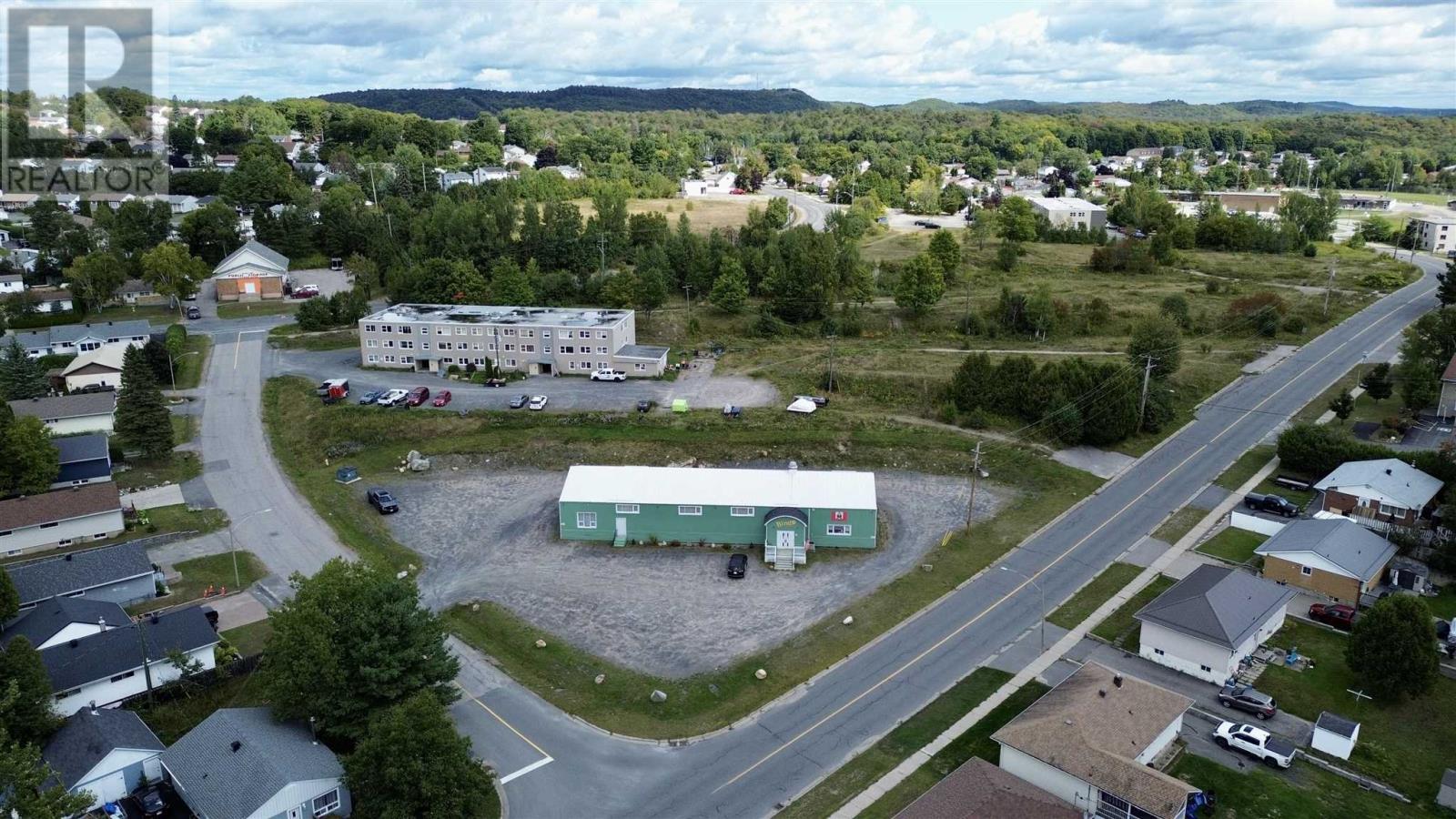 25 Dunn Rd, Elliot Lake, Ontario  P5A 2R9 - Photo 7 - SM262482