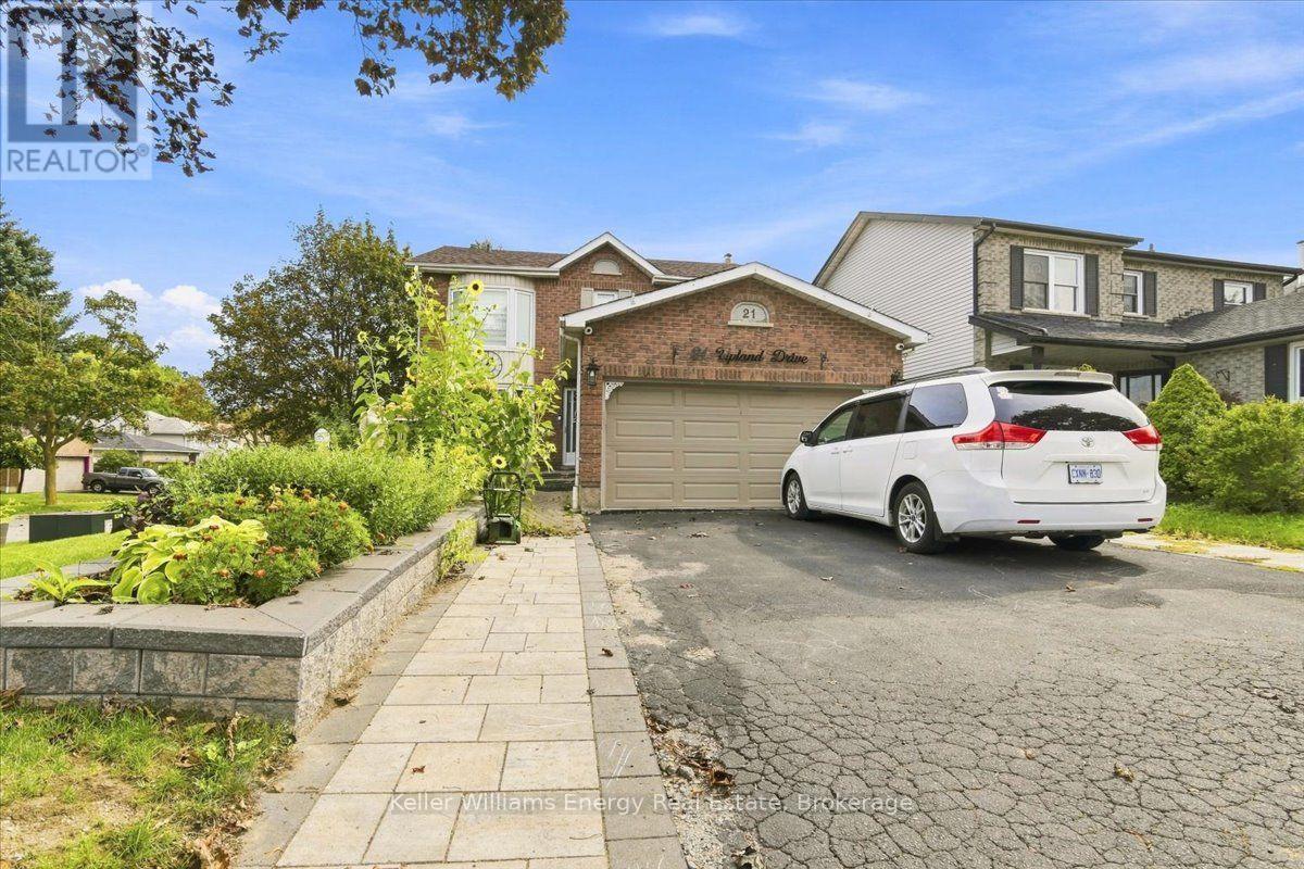 21 Upland Drive, Whitby, Ontario  L1N 8H9 - Photo 15 - E13762594